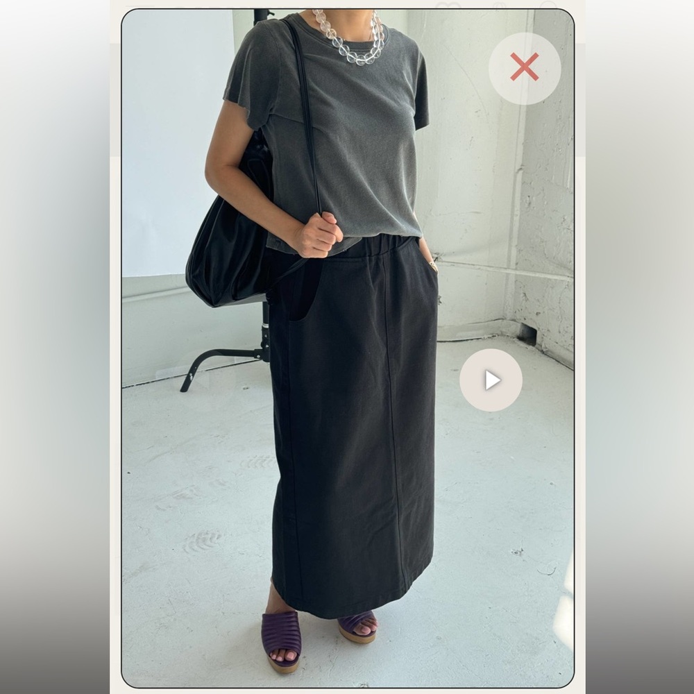 Le Bon Shoppe city skirt size small